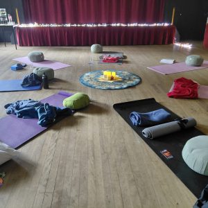 🌿 Rooted & Rested: A Grounding Day Retreat-Burley, New Forest - Saturday 28th March 2026 (10:00-15:00)