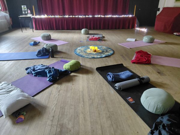 🌿 Rooted & Rested: A Grounding Day Retreat-Burley, New Forest - Saturday 28th March 2026 (10:00-15:00)